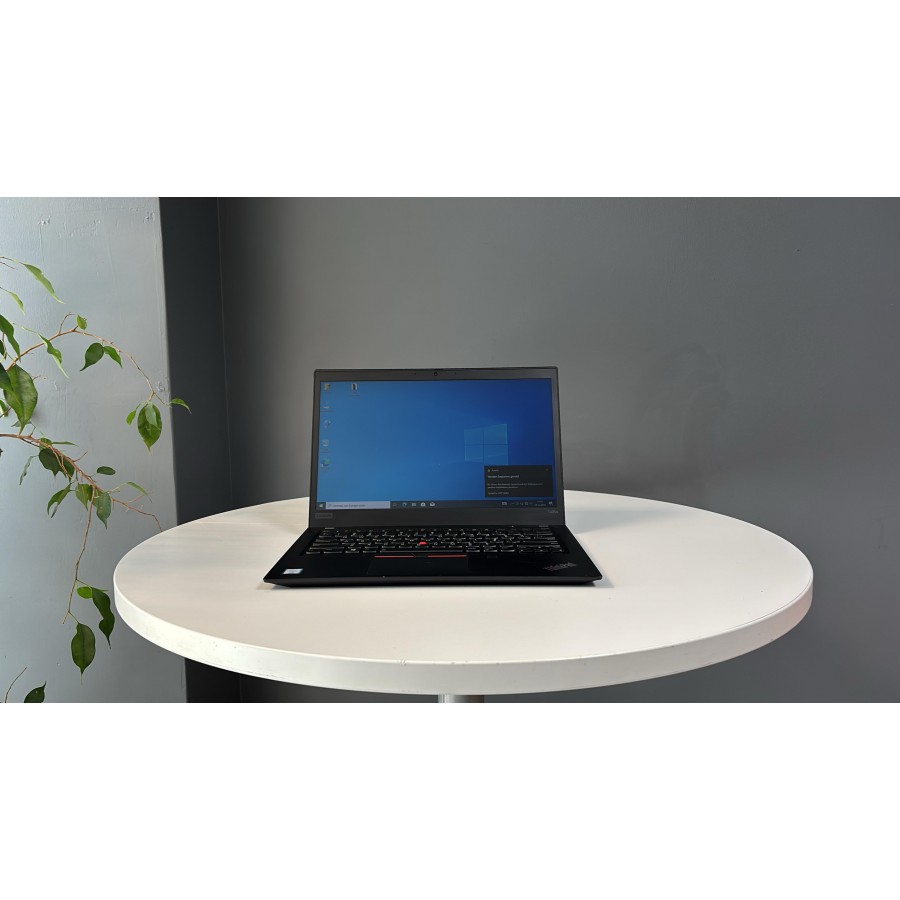 Lenovo Notebook Carbon Style T495S R5 Pro 3500U 8Gb 256Gb M2 14