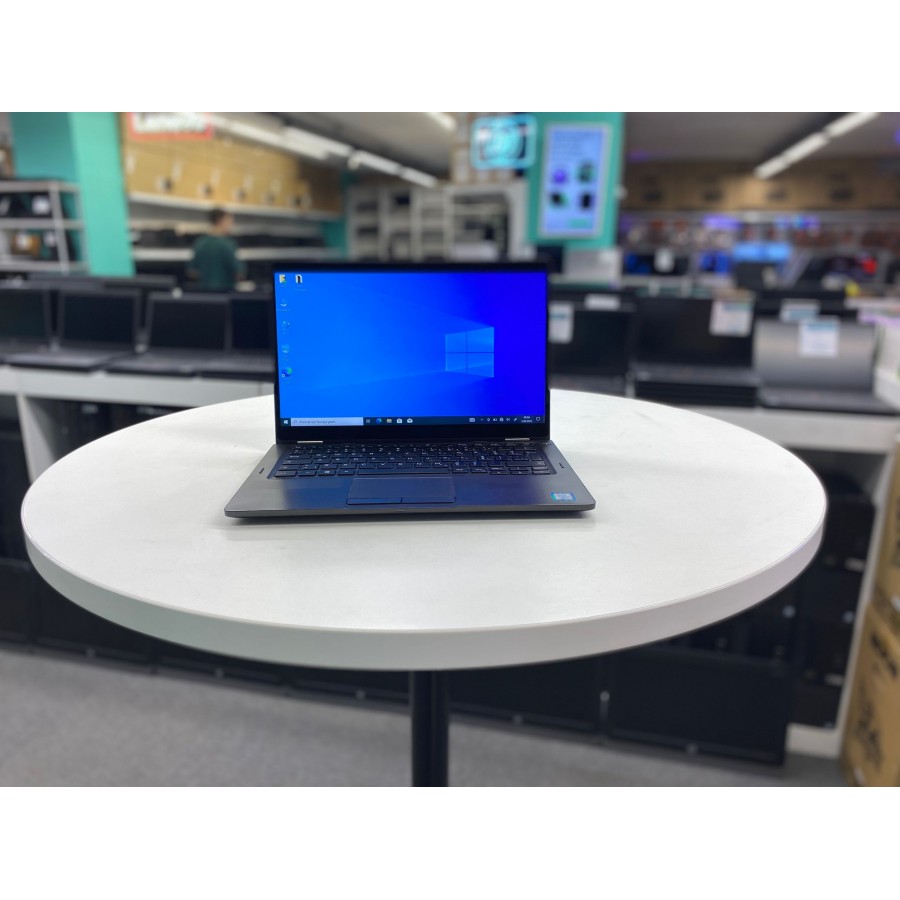 Dell Latıtude 5300 2 In 1 Notebook İ5 8365U 8Gb Ddr4 256Gb M2 13.3