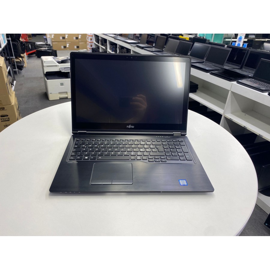 Fujıtsu LifeBook U759 Notebook i7 8565U 16Gb 256Gb M2 Ssd 15.6