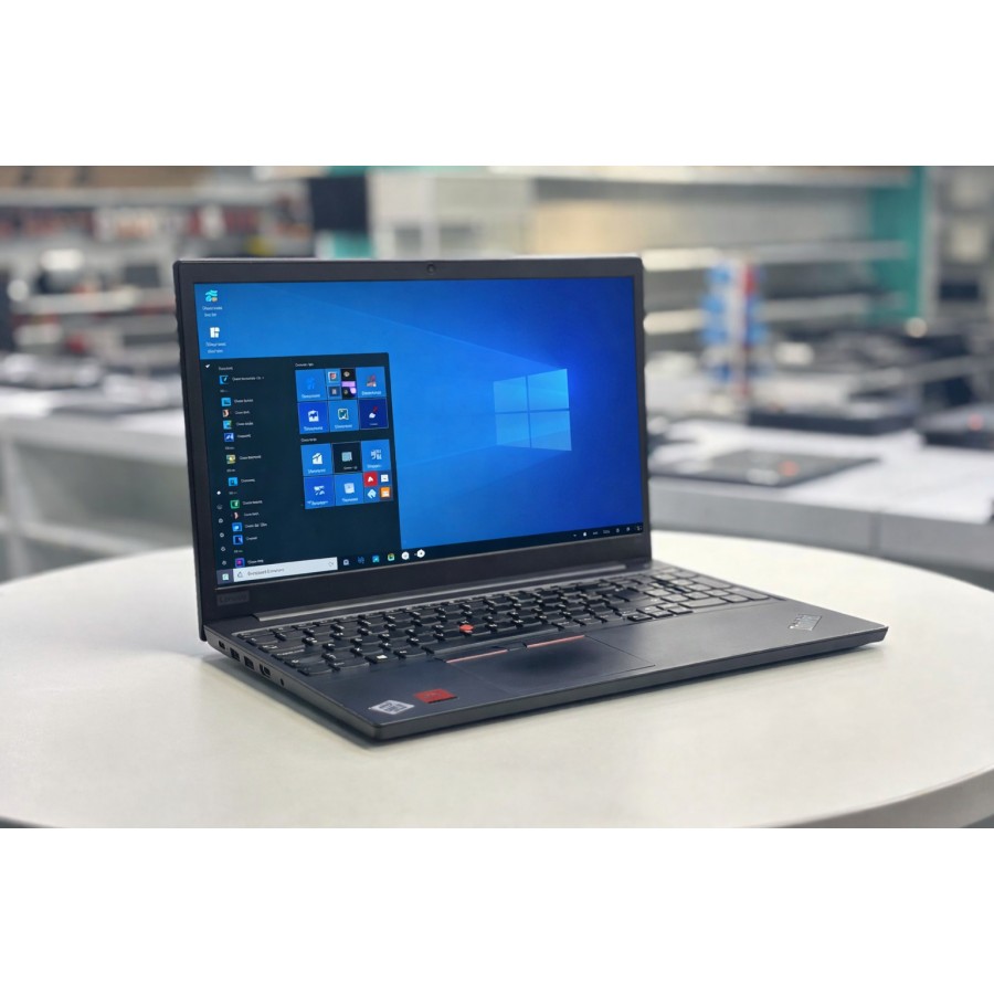 Lenovo ThinkPad E15 Notebook İ7 10510U 32Gb Ddr4 Ram 512Gb M2 Ssd 2Gb Rx640 15.6''Fhd Ips Bx Kalite 2.El Laptop